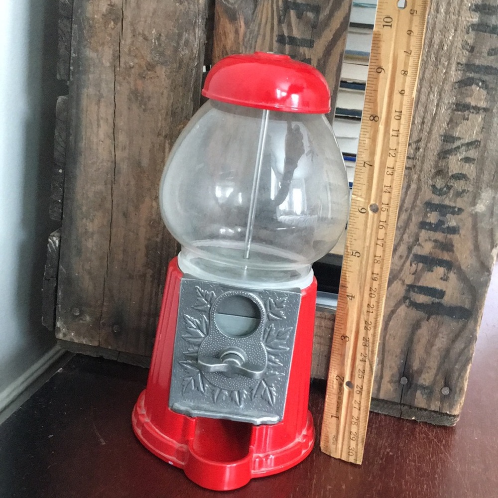Mini Vintage Gumball Machine - Picture 8 of 9